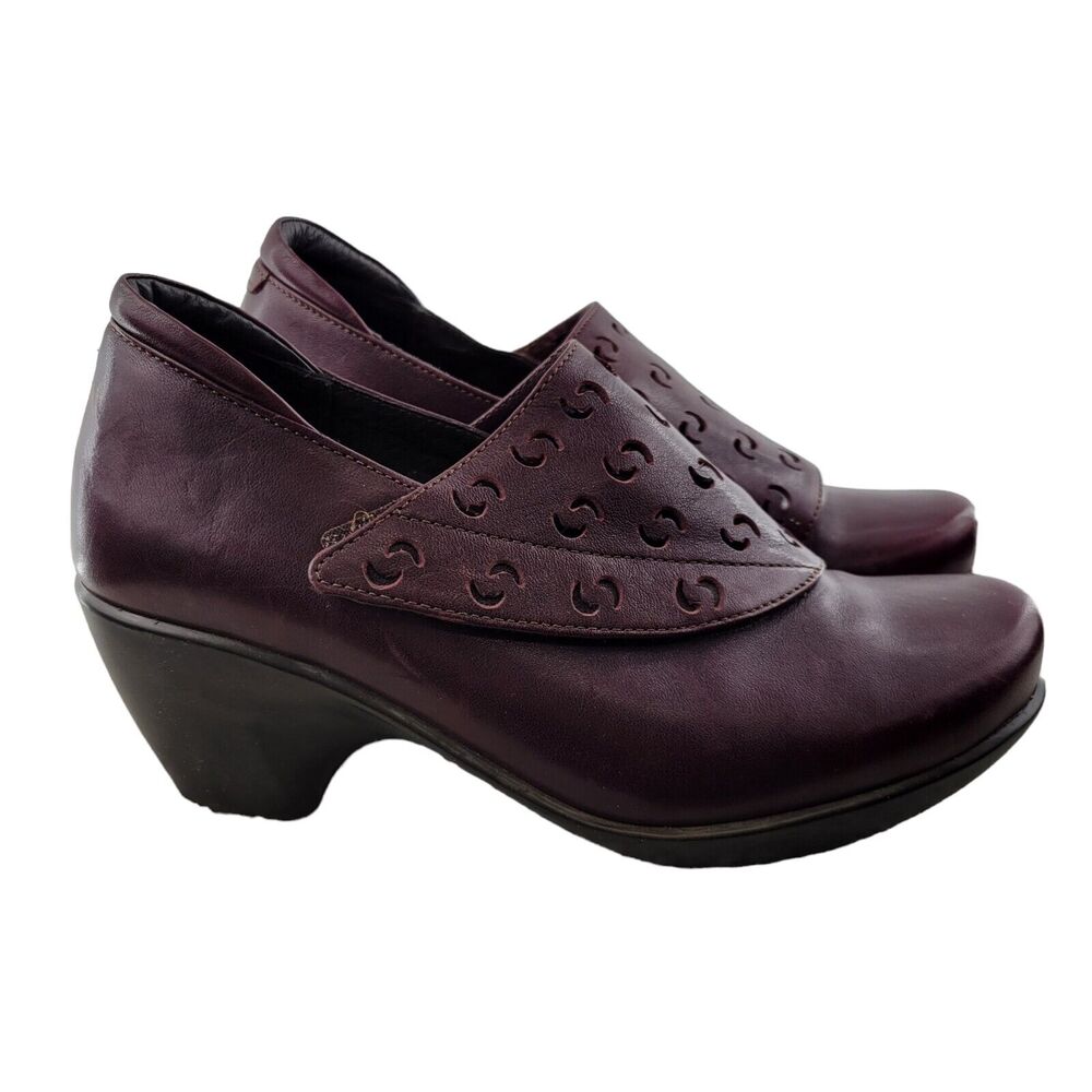 Naot Precious Burgundy Red Leather Comfort Shoe Booties Size 36 5.5